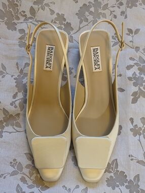 Badgley Mischka Ivory Slingback Square-Toe Low Heels